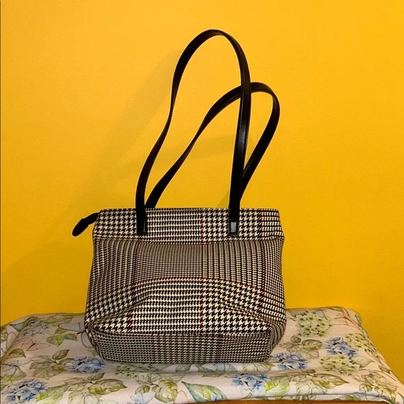 Lauren by Ralph Lauren Houndstooth Pattern Shoulder Bag. NWOT. Prestine cond. - Picture 7 of 12